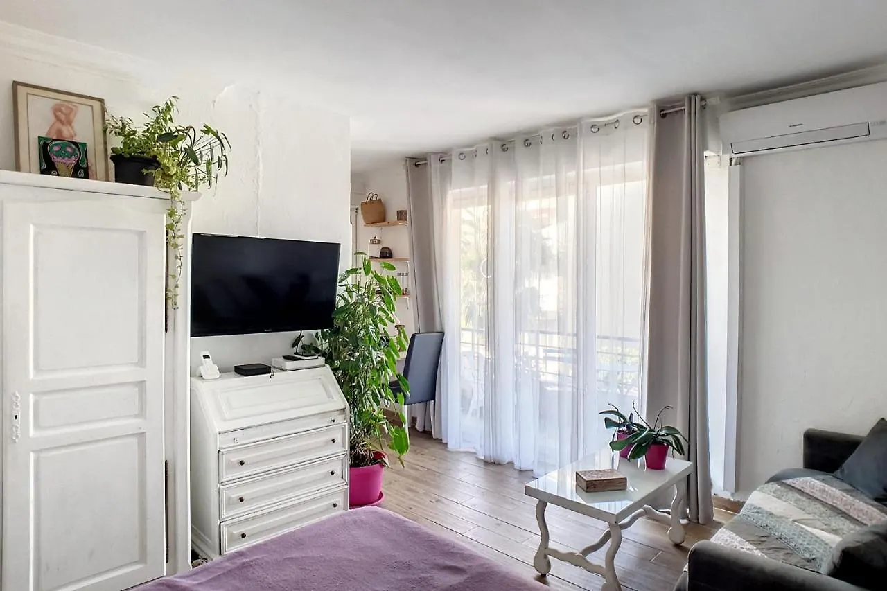 Henri Camille Real Estate - Carnot - Nice Studio 8Min Palais Κάννες Γαλλία