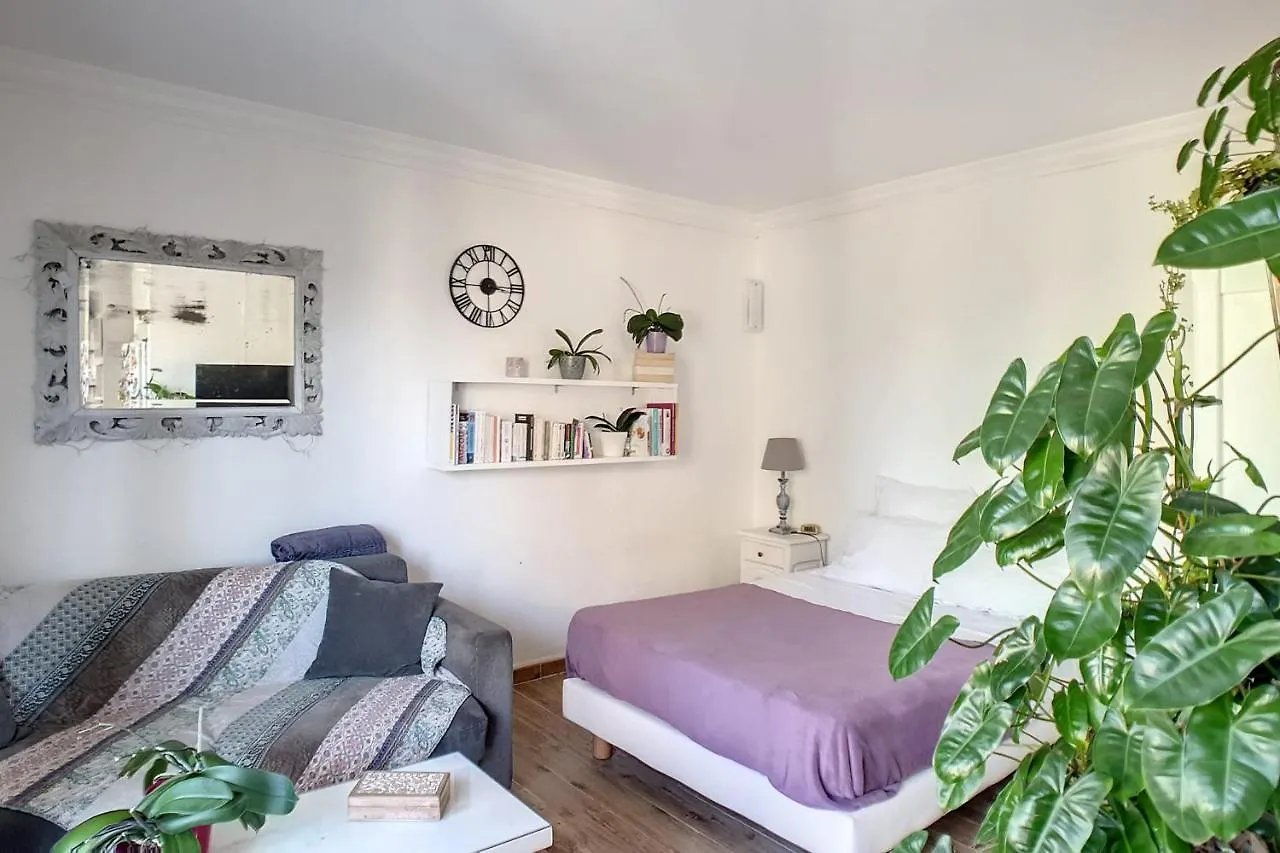 Henri Camille Real Estate - Carnot - Nice Studio 8Min Palais Cannes 0*,  Fransa